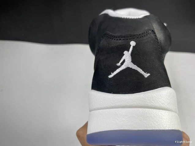 CT4838-011 OREO AIR 5 JORDAN 1019